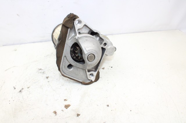233000379R Motor de arranque comprar Sevilla