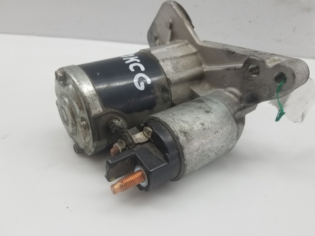 233000557R Renault (RVI)