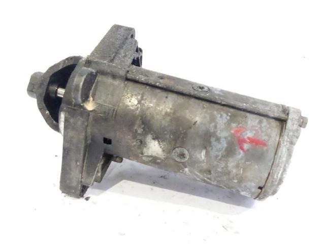 Motor de arranque 233000563R Renault (RVI)