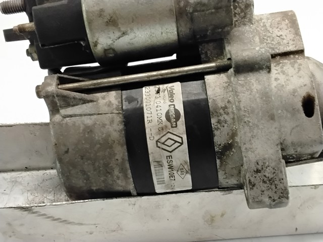 233001071R Motor de arranque  en stock Sabadell