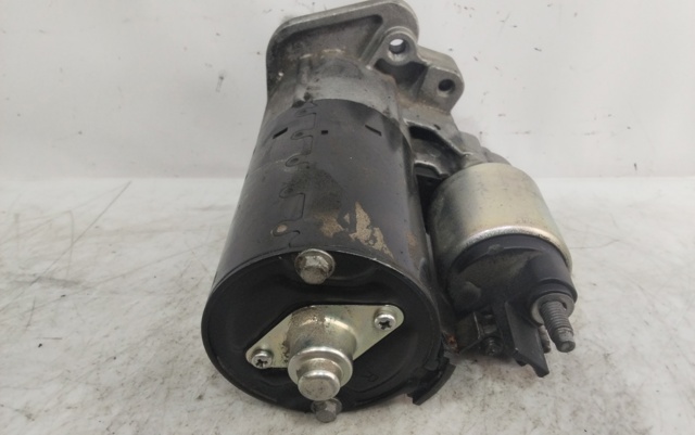 233001073R RENAULT Motor de arranque  en stock Córdoba