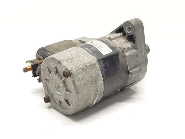 233001F77B Nissan/Infiniti