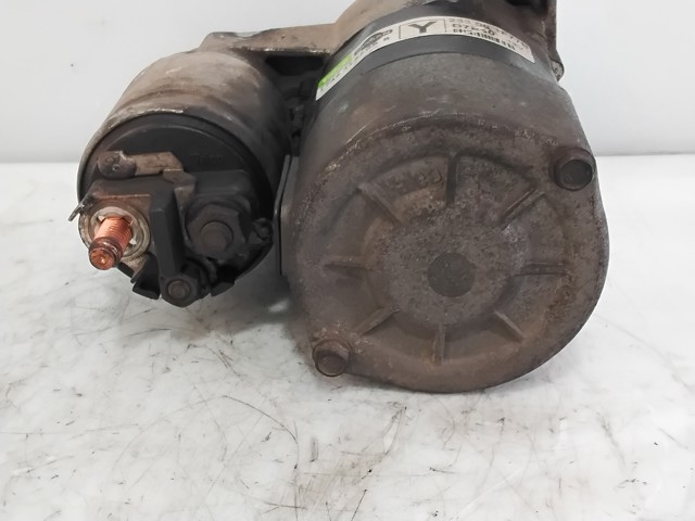 233001F77B Nissan/Infiniti