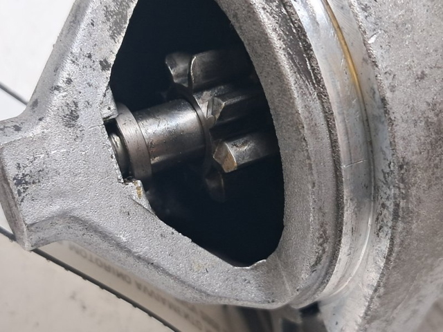 NISSAN 233001F77C Motor de arranque  disponible Lugo