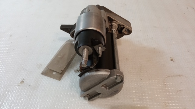 233002596R Motor de arranque  comprar en Pontevedra