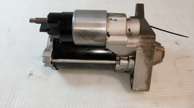 RENAULT 233002596R Motor de arranque comprar Tarragona