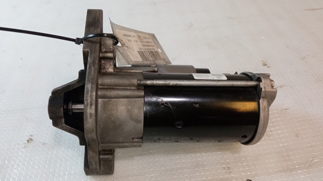 RENAULT 233002596R Motor de arranque  comprar en Albacete
