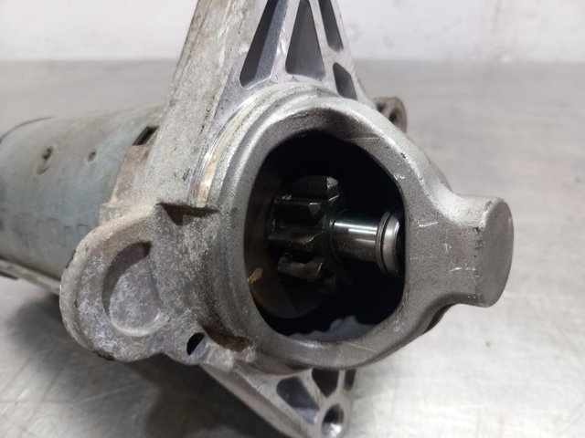 233002654R NISSAN Motor de arranque  comprar en Oviedo