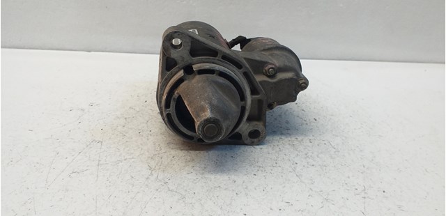 233002F000 Motor de arranque  disponible Burgos