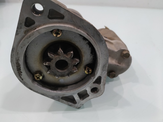 2330054A05 NISSAN Motor de arranque  en stock Córdoba