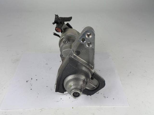 233005993R RENAULT Motor de arranque  disponible Ourense