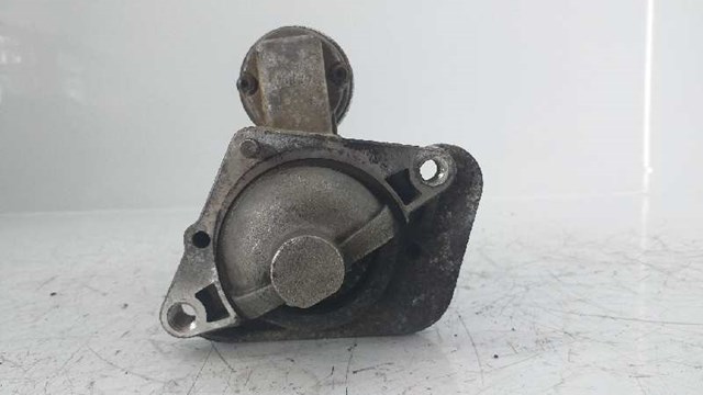 RENAULT 233006508R Motor de arranque  disponible España