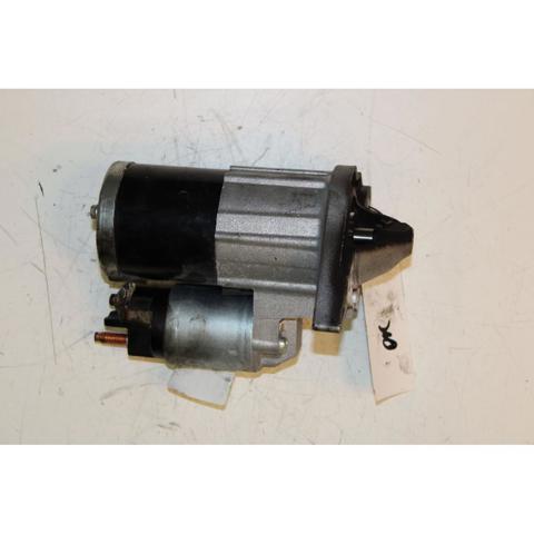 233006780R RENAULT Motor de arranque  en stock Córdoba