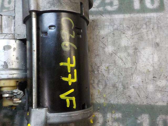 RENAULT 233007689R Motor de arranque comprar Pamplona