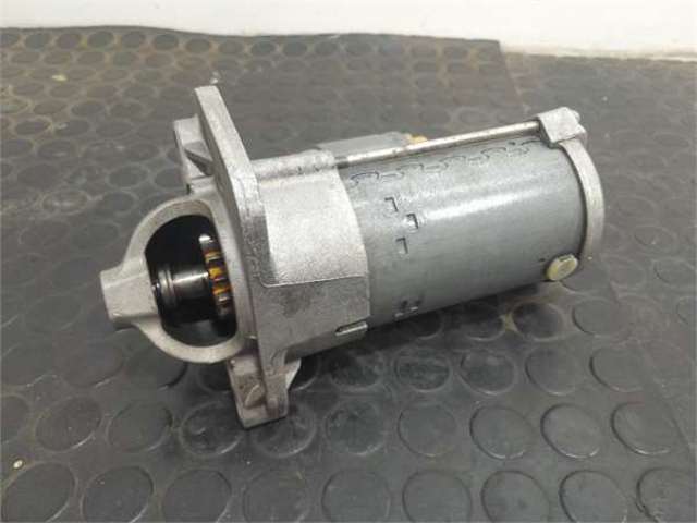 233008223R MERCEDES Motor de arranque  en stock Huelva