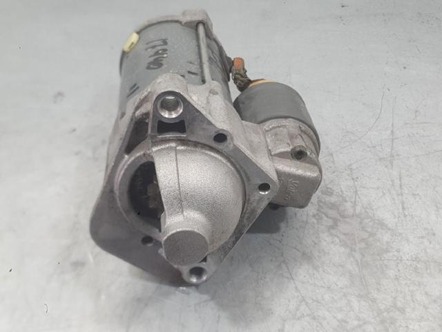 233008223R Motor de arranque  en stock Granada