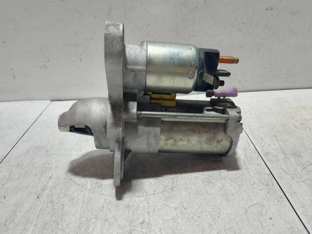 233008820R Nissan/Infiniti
