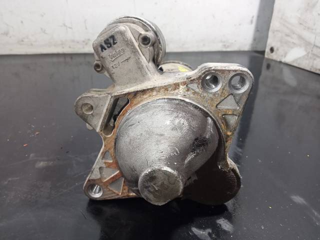 RENAULT 233009813R Motor de arranque  comprar en Ponferrada