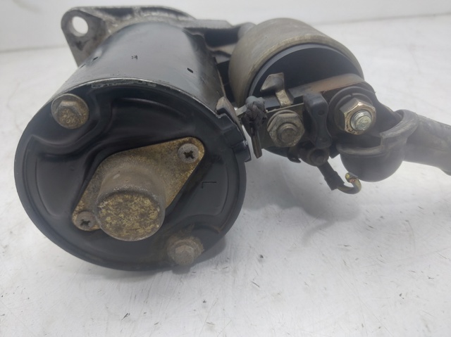 2330099B00 NISSAN Motor de arranque  disponible Vigo