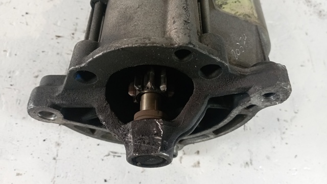 NISSAN 233009F660 Motor de arranque  en stock Terrassa