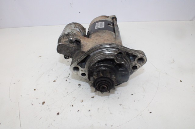 23300EB300 Motor de arranque  en stock Castellón