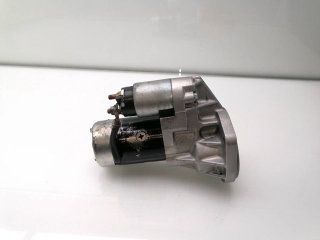 23300VC101 Nissan/Infiniti