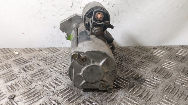23300WD000 Motor de arranque  disponible Utrera