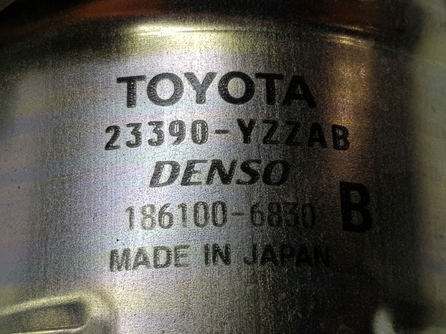 Tapa De La Carcasa Del Filtro De El Combustible 2338030170 Toyota