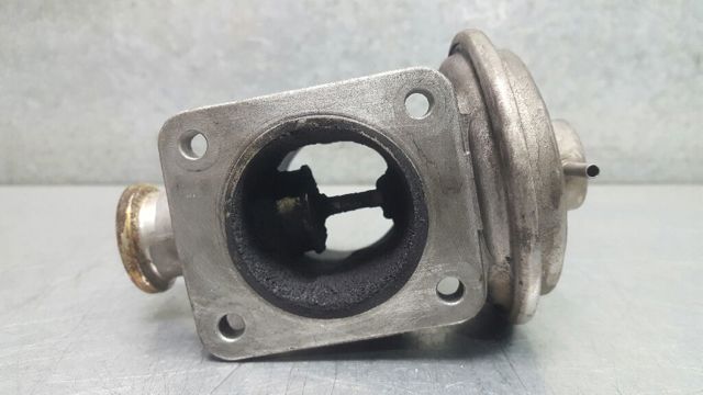 2354070 BMW Válvula EGR de recirculación de gases  comprar en Lleida