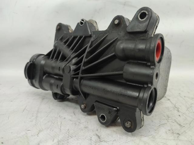 235411908 BMW Radiador de refrigeración de la transmisión  en stock Córdoba