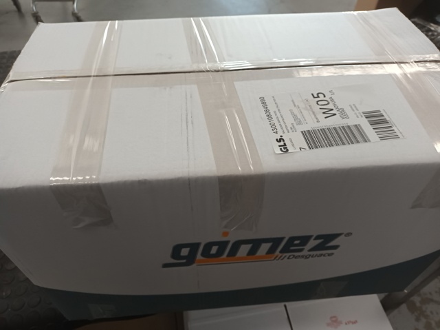 235411908 BMW Radiador de refrigeración de la transmisión  en stock Gandía