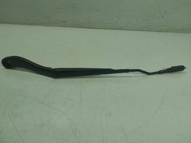 Brazo del limpiaparabrisas lavado de parabrisas Ford Kuga III (2019-2026)