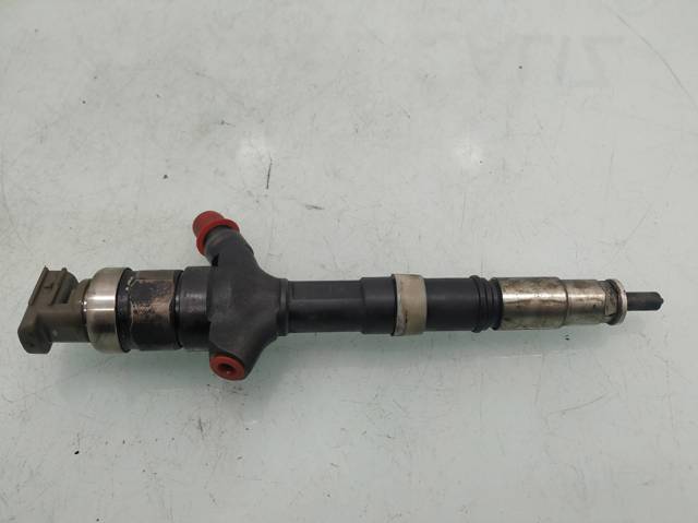 TOYOTA 236700G010 Inyector  en stock Valencia