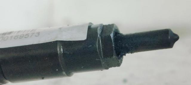 236700G010 TOYOTA Inyector de combustible  disponible Alicante