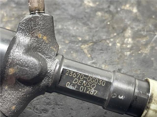 Inyector de combustible Toyota Corolla E12