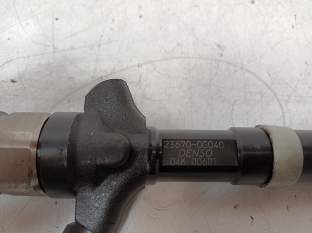 236700G040 TOYOTA Inyector de combustible  comprar en Jaén