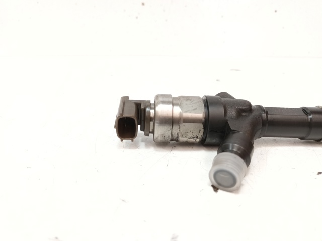236700G040 Inyector de combustible  comprar en Zaragoza
