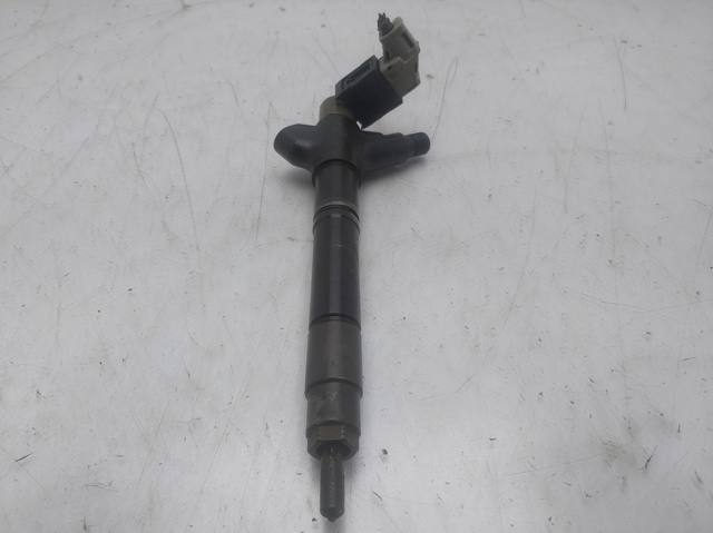 Inyector para Toyota Avensis T27