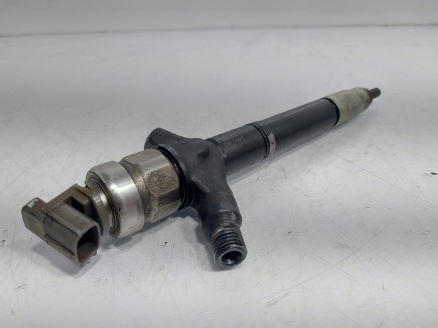 236700R160 Inyector comprar Girona