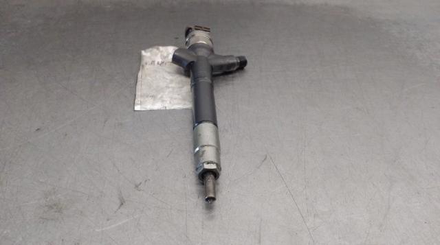 236700R160 Inyector  en stock Granada