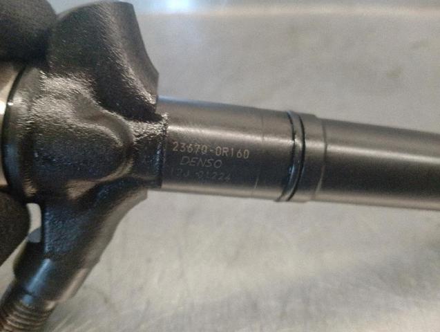 TOYOTA 236700R160 Inyector  en stock Salamanca