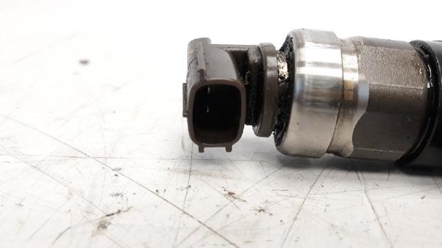 2367030080 Inyector  en stock Sabadell
