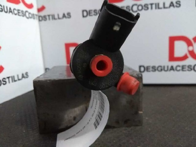 2367033040 Inyector  en stock Sabadell