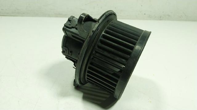 2368958 Motor del ventilador del calefactor  disponible Málaga