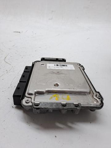 237100055R RENAULT Unidad de control del motor (ECU)  disponible Ourense