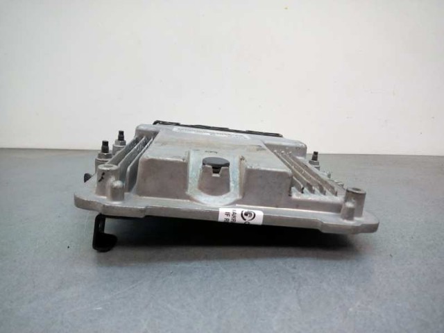 237101074R RENAULT Unidad de control del motor (ECU)  disponible Alicante