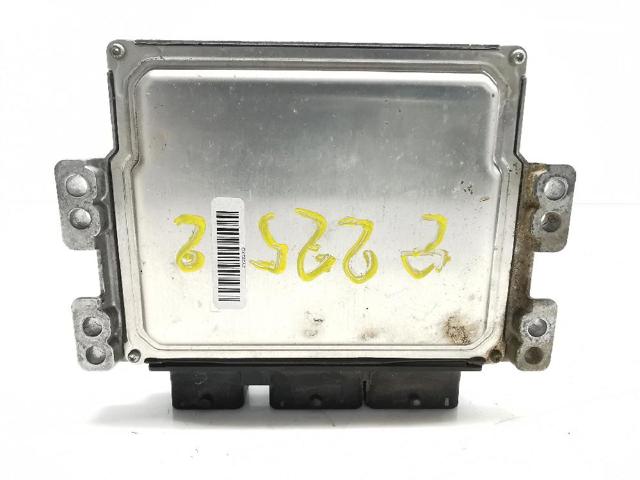 RENAULT 237101989R Unidad de control del motor (ECU)  disponible España