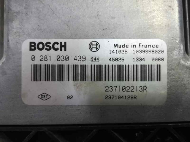 RENAULT 237102213R Unidad de control del motor (ECU)  disponible España