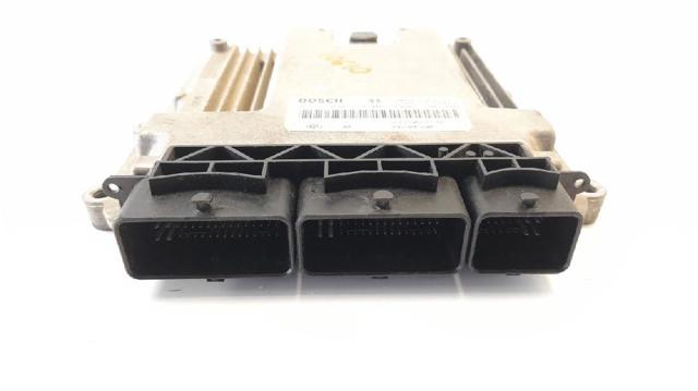 RENAULT 237102213R ECU  en stock Salamanca