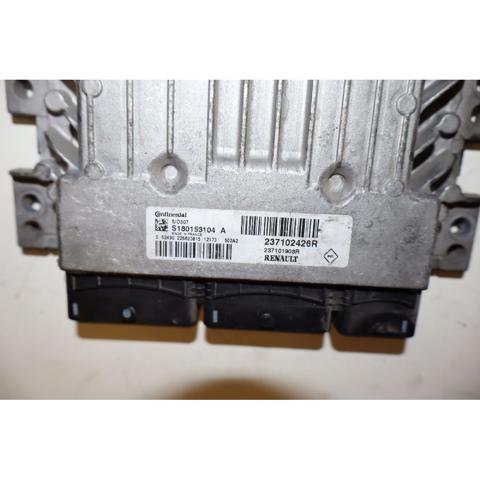 237102426R RENAULT ECU  en stock Gandía